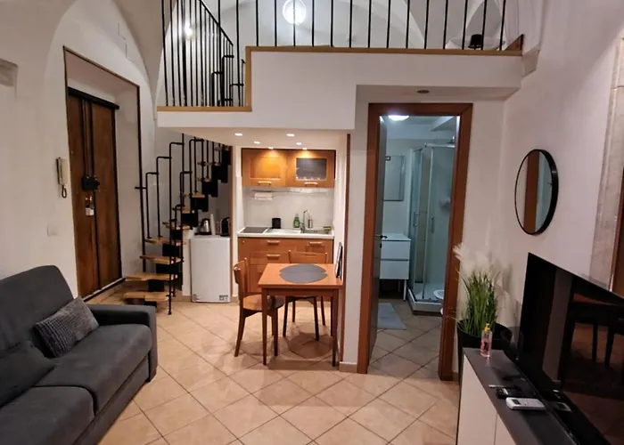 Apartman Loft Degli Specchi Historic Center Of
