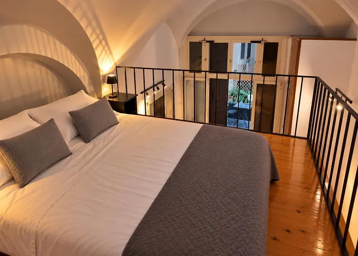 Loft Degli Specchi Historic Center Of Apartman *
